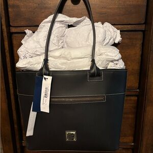 Dooney & Bourke Beacon black leather tote